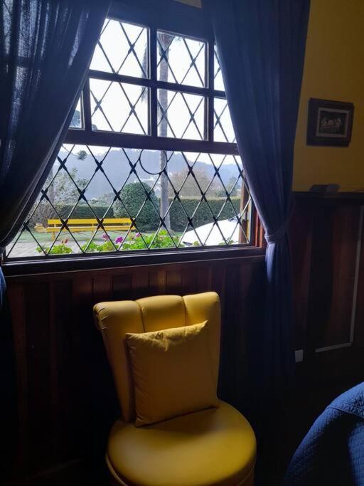 Refugio Yellow Star Campos do Jordao Dış mekan fotoğraf